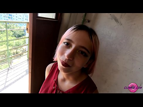 ❤️ د شاګرد حساسیت په بهر کې یو اجنبی سړی وخوري - د هغه په ​​مخ کې ️❌  ❤